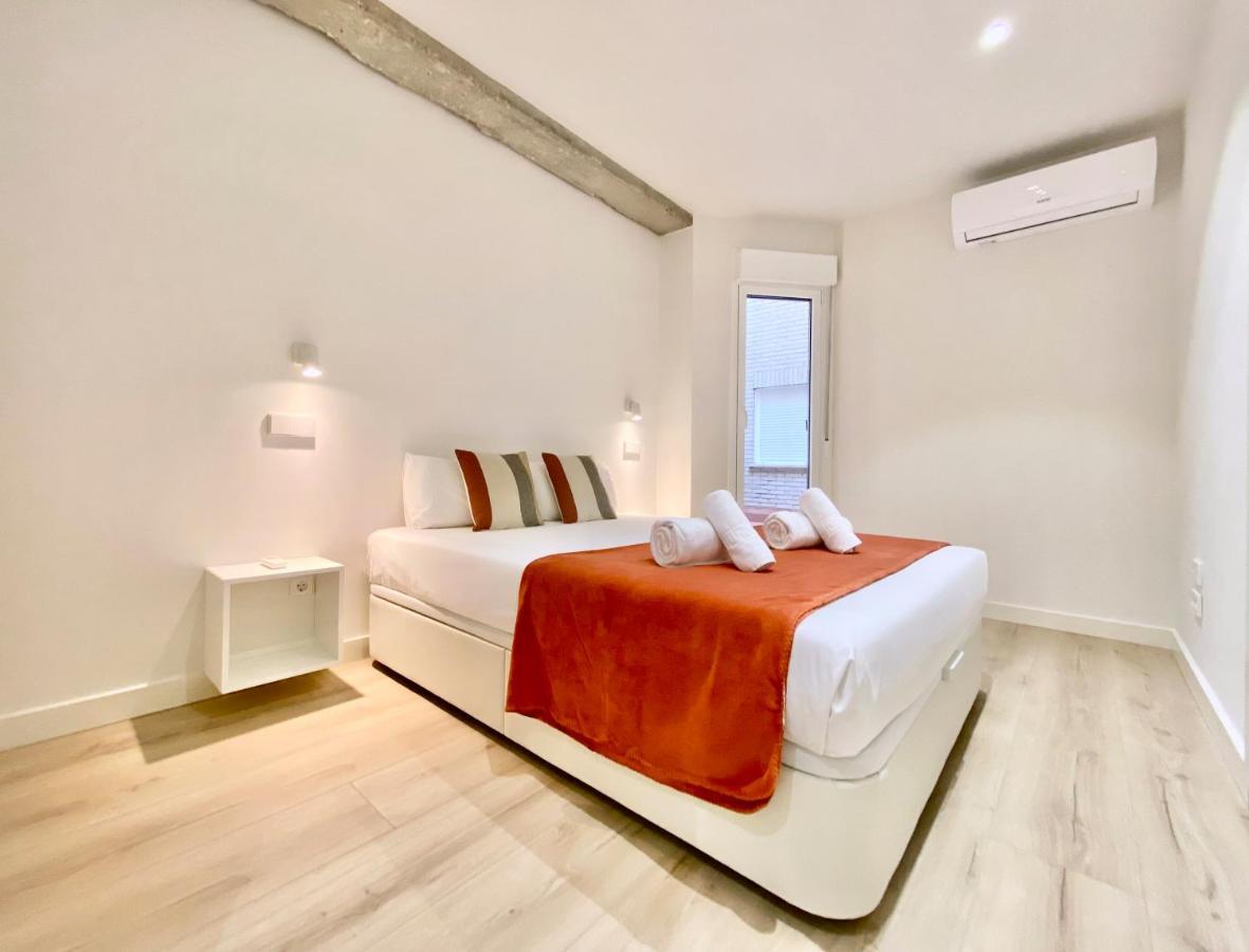 Charming Latina Village - Estancias Temporales En Pleno Centro Μαδρίτη Εξωτερικό φωτογραφία